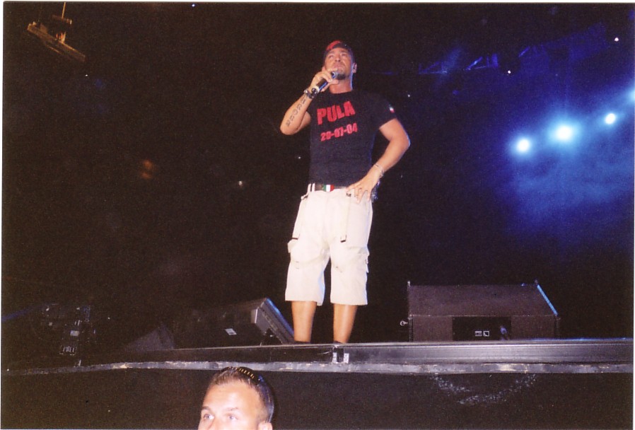 photo koncert-06-EROS- Pula-Croatia-29-7-2004.jpg